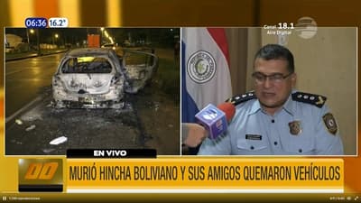 Hincha boliviano muere arrollado y sus compañeros queman auto 