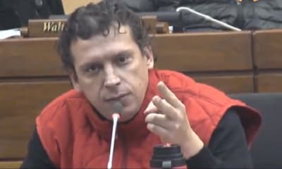 Galaverna cae al nivel de “El Chapulín Colorado” y trata de boba a Celeste