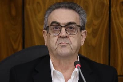 Embargan salario del diputado Yamil Esgaib