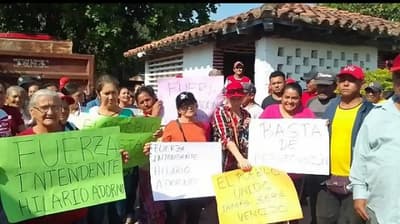 Caos en Puerto Casado: La política divide a la ciudadanía
