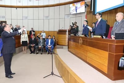 Senado: Enrique Riera pide permiso y Ramón Retamozo jura como suplente