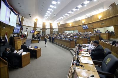 ¡Escándalo en la Cámara! Diputados buscan limitar la Ley de 'Puertas Giratorias'
