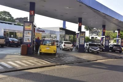 Petropar enfrenta falta de nafta 93 y diésel Mbarete