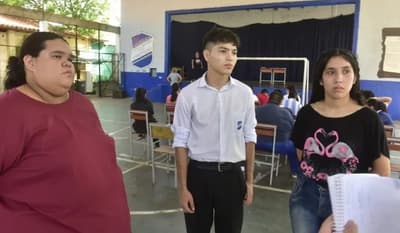 ¡Clases terminan con aulas en mal estado, falta de rubros, kits de mala calidad y mala señal de internet!