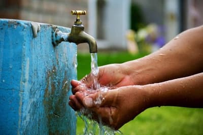 Foro en Asunción aborda la urgencia de acceso al agua y saneamiento