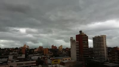Martes de chaparrones y tormentas eléctricas en la Región Oriental