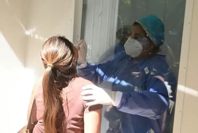 Aumento de casos de coronavirus por variante 'Eris'