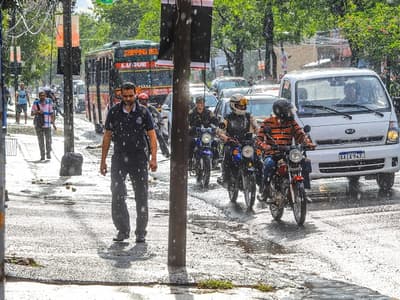Domingo de tormentas y lunes fresco en Paraguay: Previsiones meteorológicas