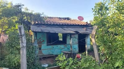 Padre e hijo mueren durante devastador incendio en vivienda precaria
