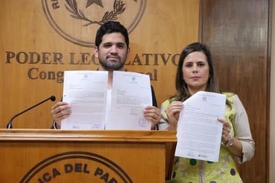 Raúl Benítez advierte que el PEN debe crecer o tendrá fecha de vencimiento