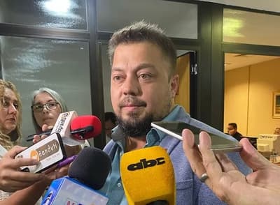 Soroka: no busca la presidencia del Senado y apoyaría expulsión de Amarilla