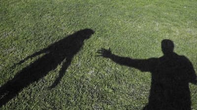 Intentan raptar a adolescente cuando salía de clases en Asunción