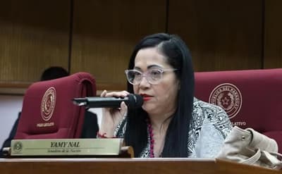 “Bachi” Núñez promete seguridad para periodistas tras incidente con senadora cartista