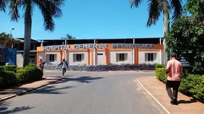 Personal médico de Acosta Ñu sin cobrar antes de Navidad