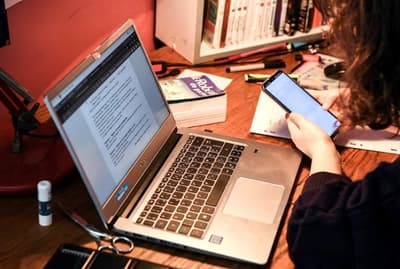 Senado aplaza ley que declara internet como derecho