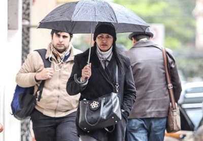 Domingo frío con lluvias dispersas en gran parte del país