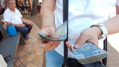 Caída del real impacta comercio fronterizo en Ciudad del Este