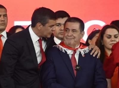 Cartes critica inacción en el Gobierno durante evento en ANR