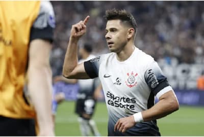 Con gol de Ángel Romero, Corinthians eliminó a Fortaleza de la Copa Sudamericana 2024