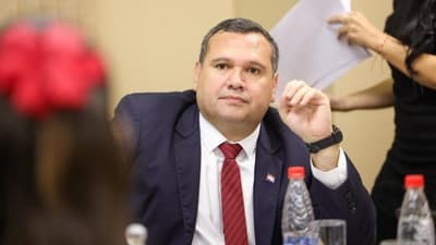 Miembro del JEM que votó a favor de la censura habla de libertad de prensa