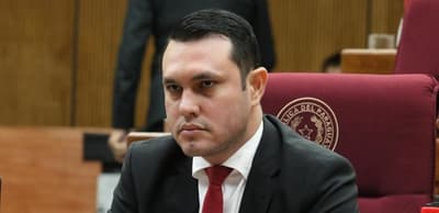 Fiscalía ratifica pedido de juicio oral a Hernán Rivas