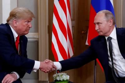 Trump y Putin acuerdan negociar fin de guerra en Ucrania