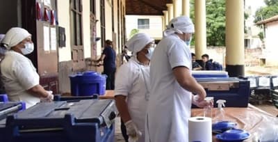 MEC amenaza con sanciones a directores que denuncien comida en mal estado
