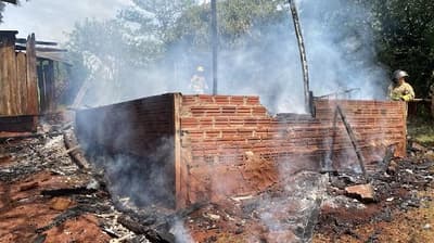 Incendio destruye vivienda en Itapúa por vela encendida