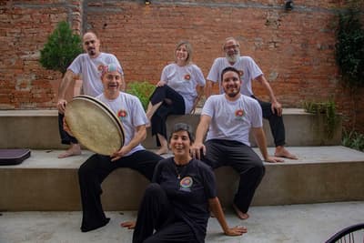 Teatro Espontáneo Kusuví presenta “Contáme tu historia” en la Manzana