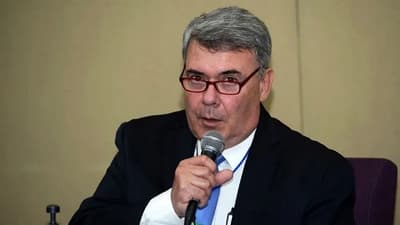 Fiscal pide desafuero del defensor del Pueblo por desacato