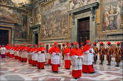 Cardenales pronostican un cónclave breve para elegir al sucesor