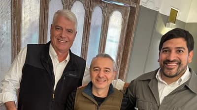 Disidencia colorada oficializa a Dani Centurión como precandidato a intendente de Asunción