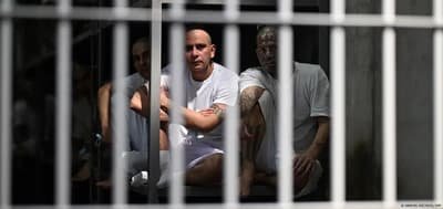 Temor a represalias frena críticas a Bukele en El Salvador