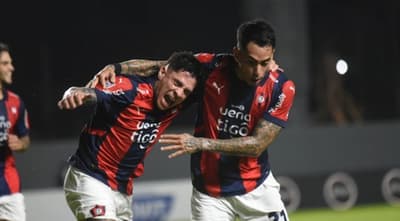 Cerro Porteño vence 4-3 a Guaraní y lidera el Clausura