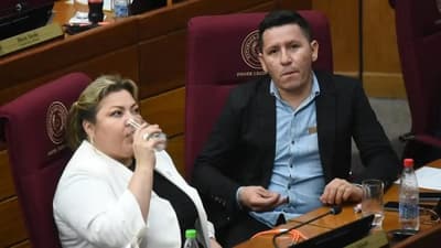 Chaqueñito vota por su propia suspensión de 60 días