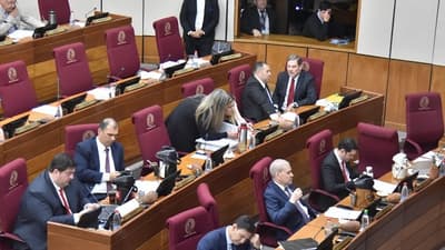 Senado postpone proyecto de ley de protección de datos