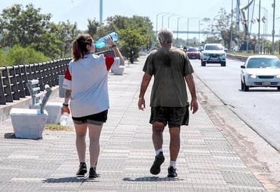 Ambiente inestable con altas temperaturas y lluvias dispersas