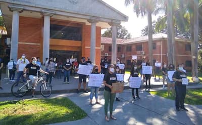 UNA declara tres días de paro para exigir nivelación salarial docente