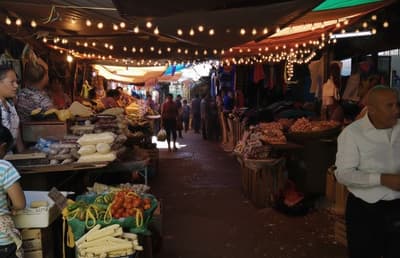 Mercado 4 abrirá de noche por primera vez, con horario extendido hasta las 21 este viernes y sábado