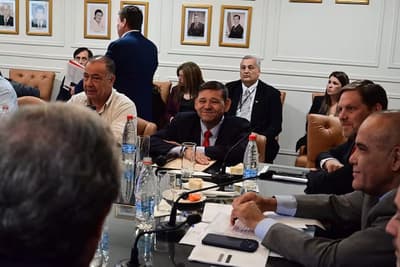 Postergan interpelación a Francisco Ruiz Díaz y aumentan rumores de reemplazo