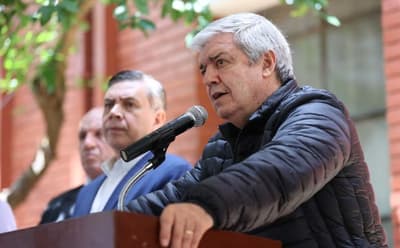 Riera defiende uso de tobilleras y plantea compra de armas a crédito