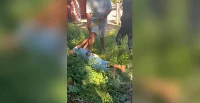 Intentó robar un auto, pero el dueño lo enfrentó y lo redujo en plena calle