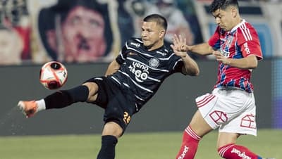 Olimpia pierde en penales ante Colo Colo en Montevideo