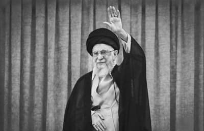 Irán confirma la muerte de Alí Jamenei