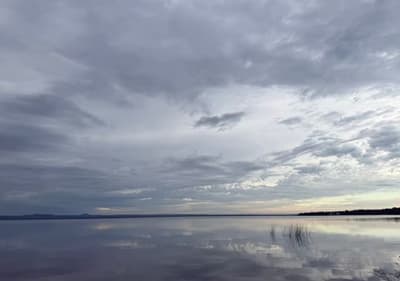 Fin de semana caluroso con probabilidad de lluvias