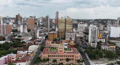 Meteorología prevé frío y lluvias este domingo