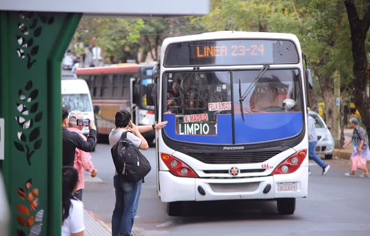 MOPC pagará USD 7 millones a transportistas para evitar paro de buses