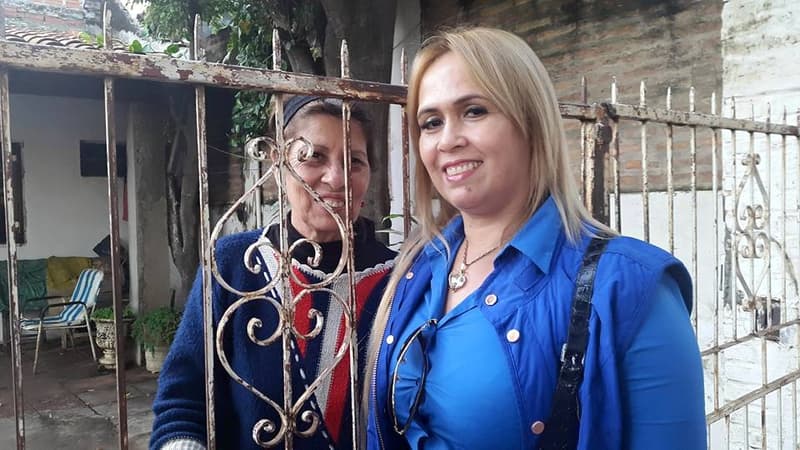 Su familia escracha a senadora