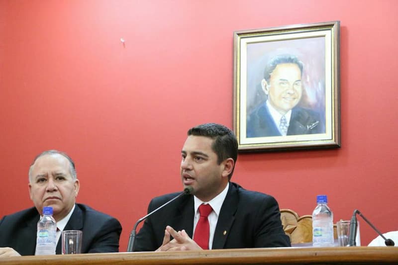 Clima podría afectar marcha oficialista