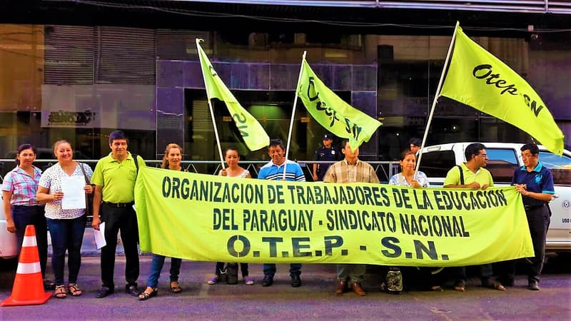 Educadores, en contra de la enmienda